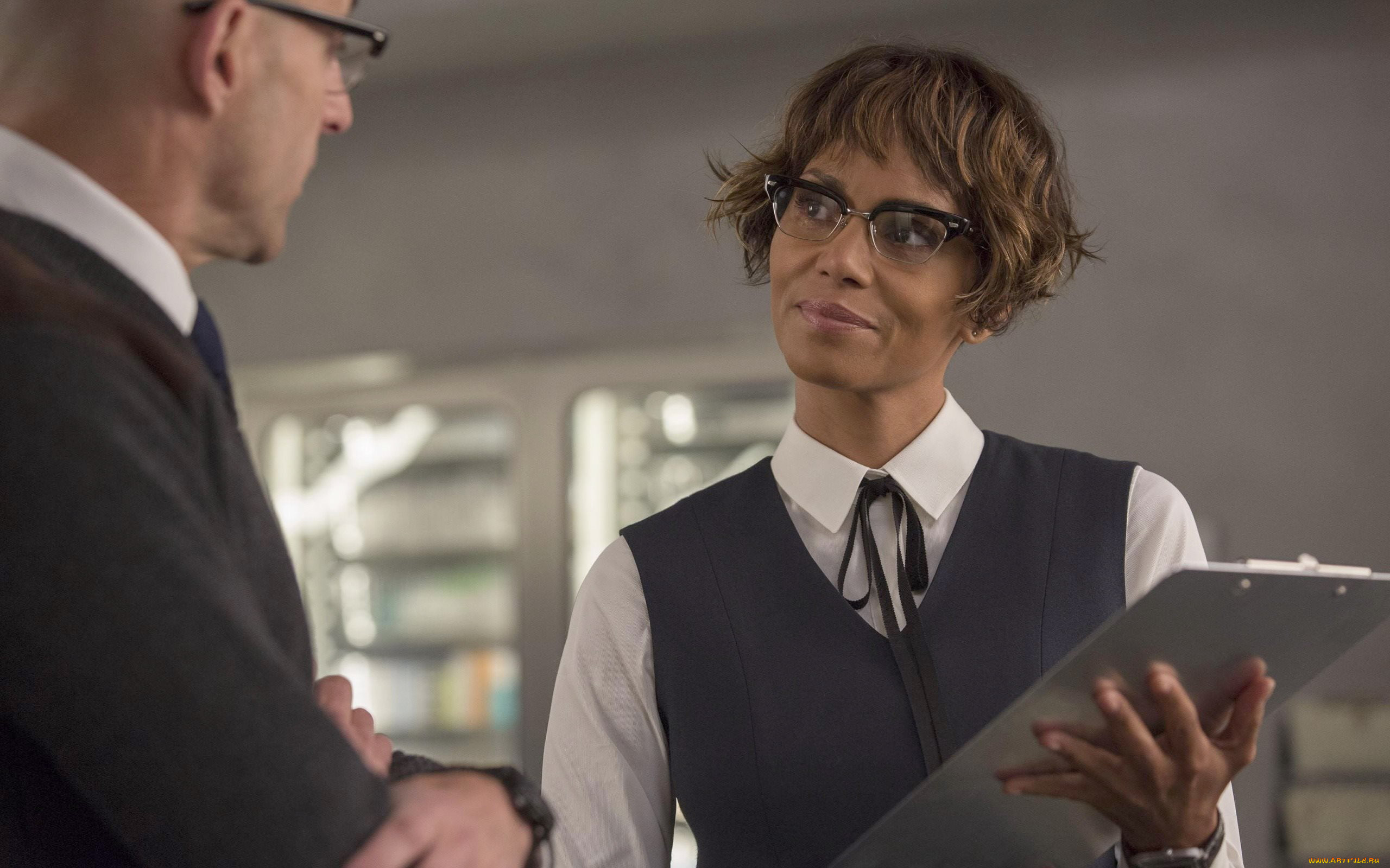 , kingsman,  the golden circle, halle, berry